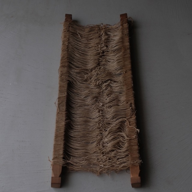 Thread heddle
