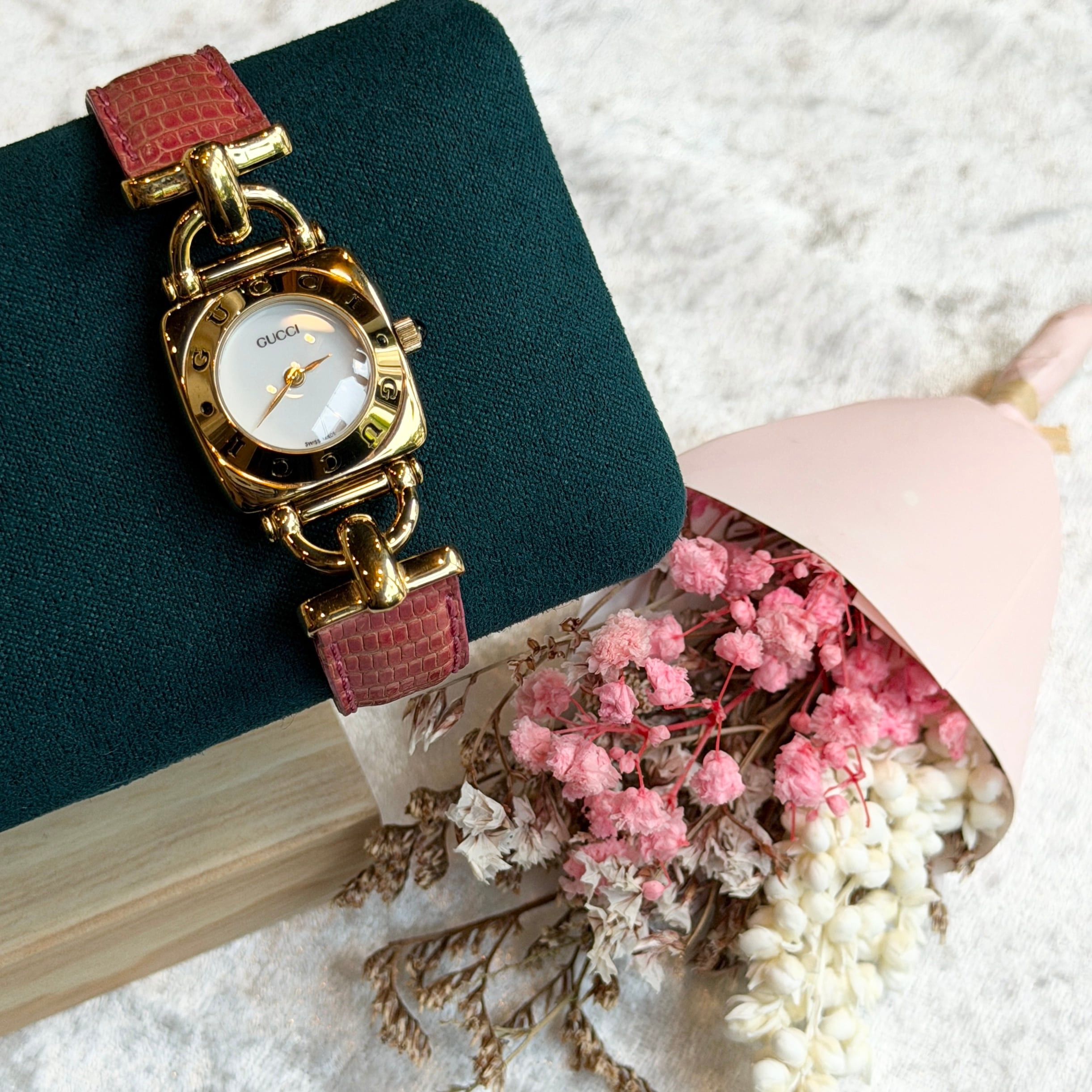 GUCCI 6300L leather watch | CHIMI VINTAGE