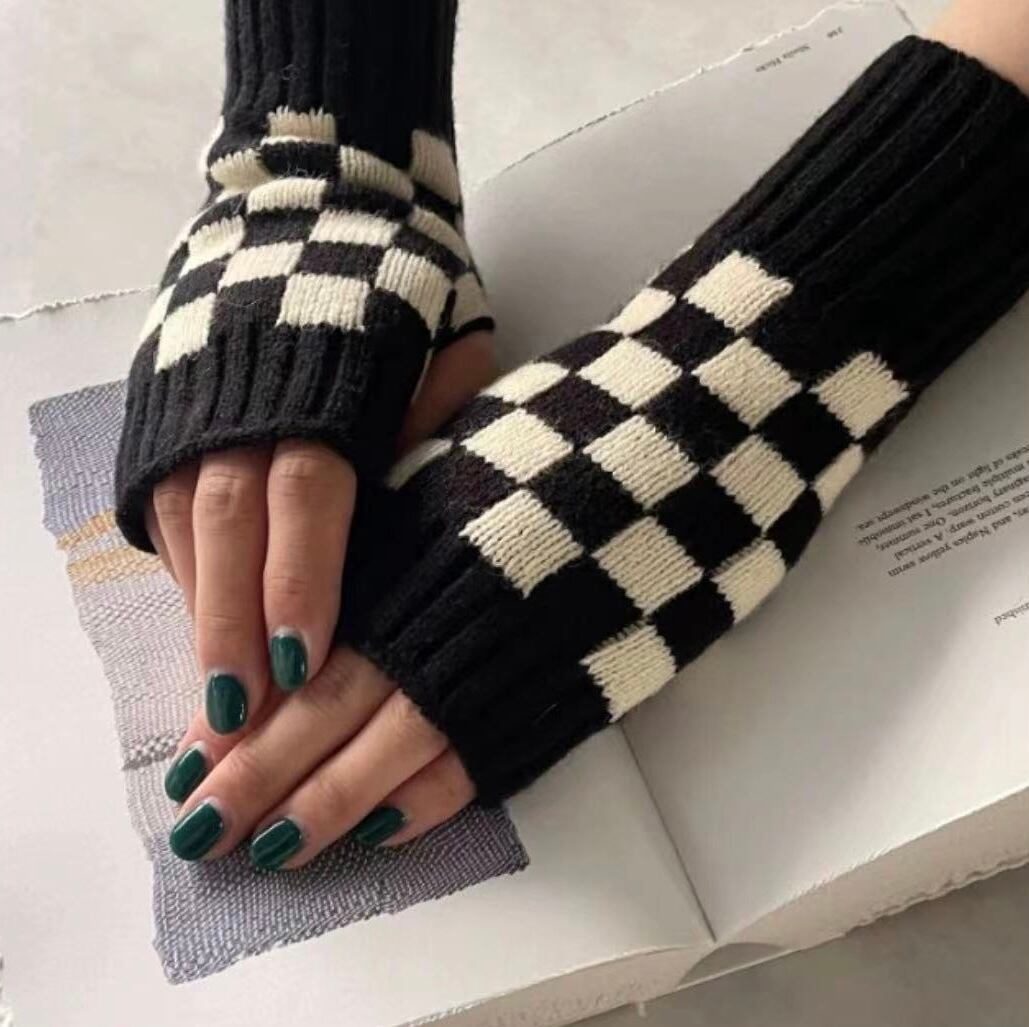 チェッカーデザインアームウォーマー