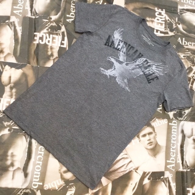 Abercrombie&Fitch　MENS　Ｔシャツ　Ｓサイズ