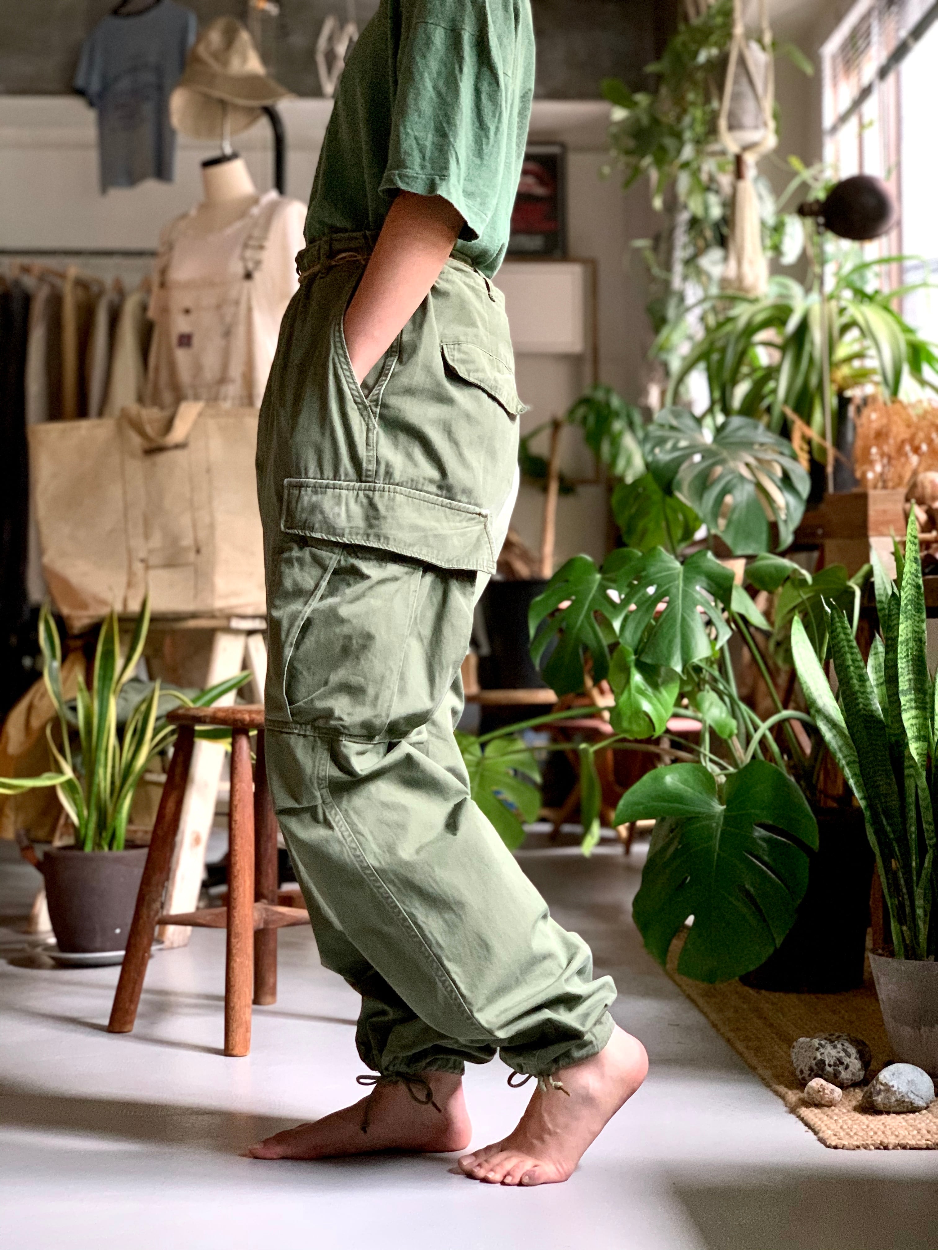 60's vintage “us army” “jungle fatigue pants” 3rd model “small