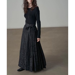 China Embroidery Dark Texture Long Pleated Skirt