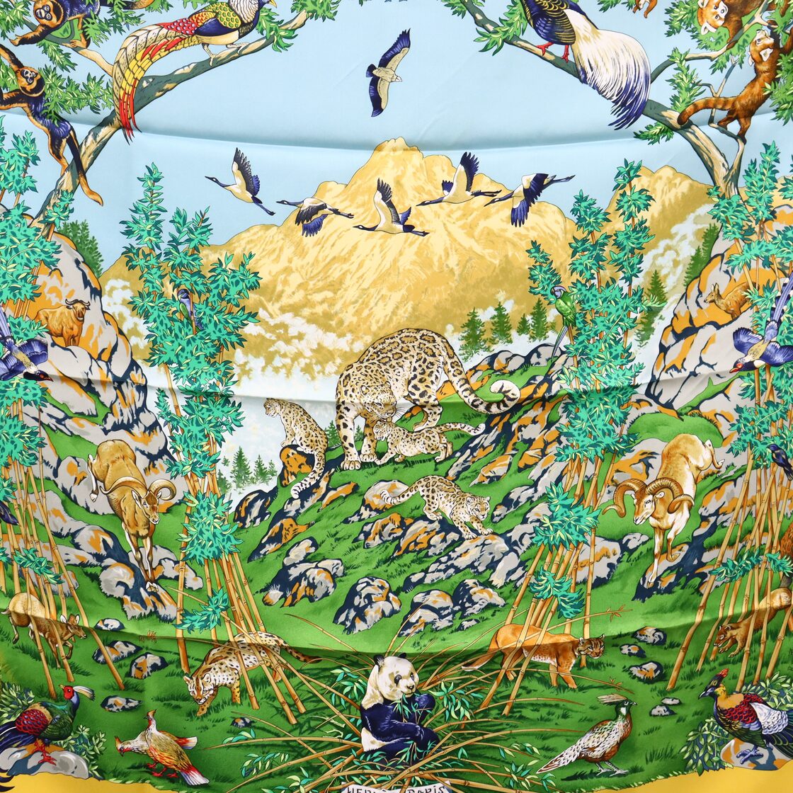 HERMES エルメス カレ90 四川省 sichuan パンダ 動物 シルクスカーフ 