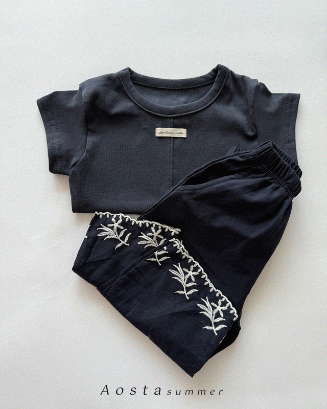 予約⌇aosta / Necessary T