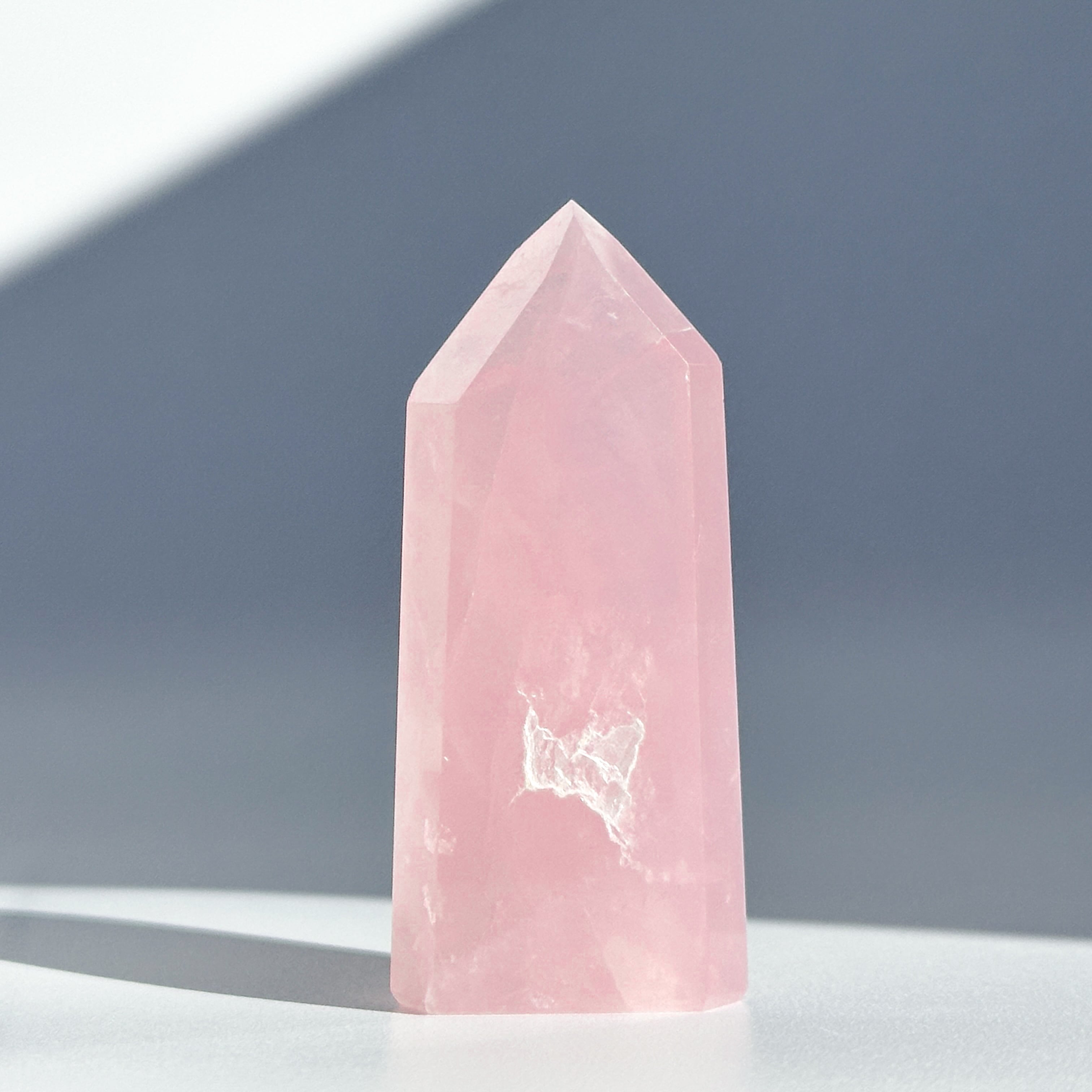 高品質】バイーア産ローズクォーツ タワー91◇ Rose Quartz ◇天然石