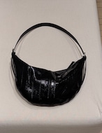 【新作5%OFF・3日間】牛革100%・Curve Bag_onecolor