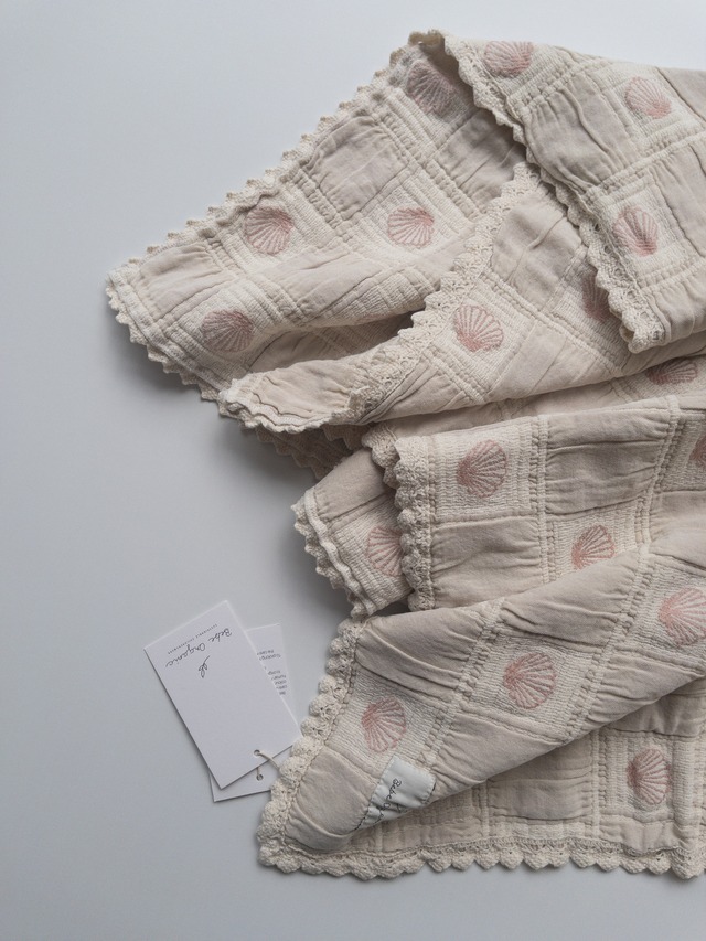 《即納》Bebe Organic / Shell Blanket