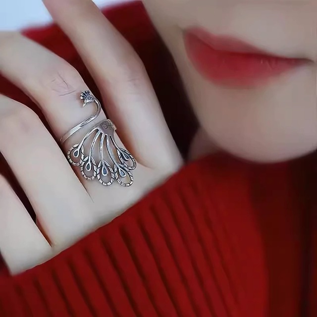 ✿レトロ仕上げ チャイナ風デザインリング ！【青糸シリーズ】★チャイナ風指輪★ 飾り物 アクセサリー 開け口調整可 クジャク リング