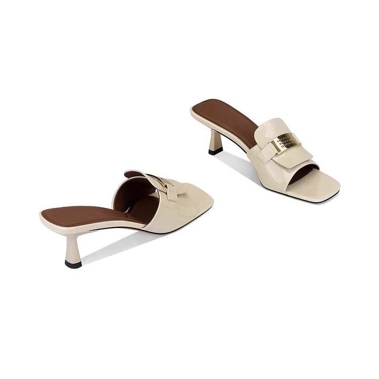 エナメルレザー バックル付き スクエアトゥ ミュール 00002