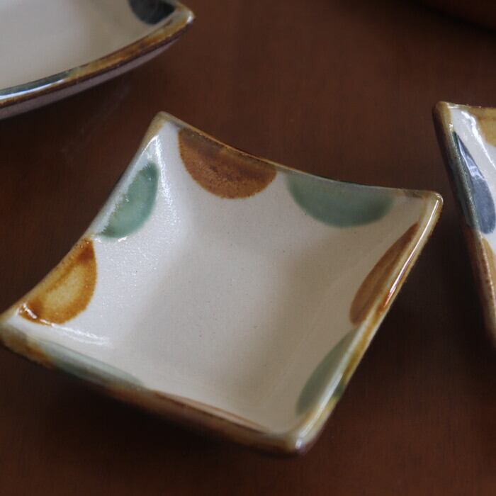 やちむん 陶眞窯 四角皿 小 ドット Yachimun Square plate small #418