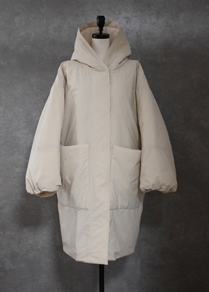 【予約】Over Puffer Coat (Beige)