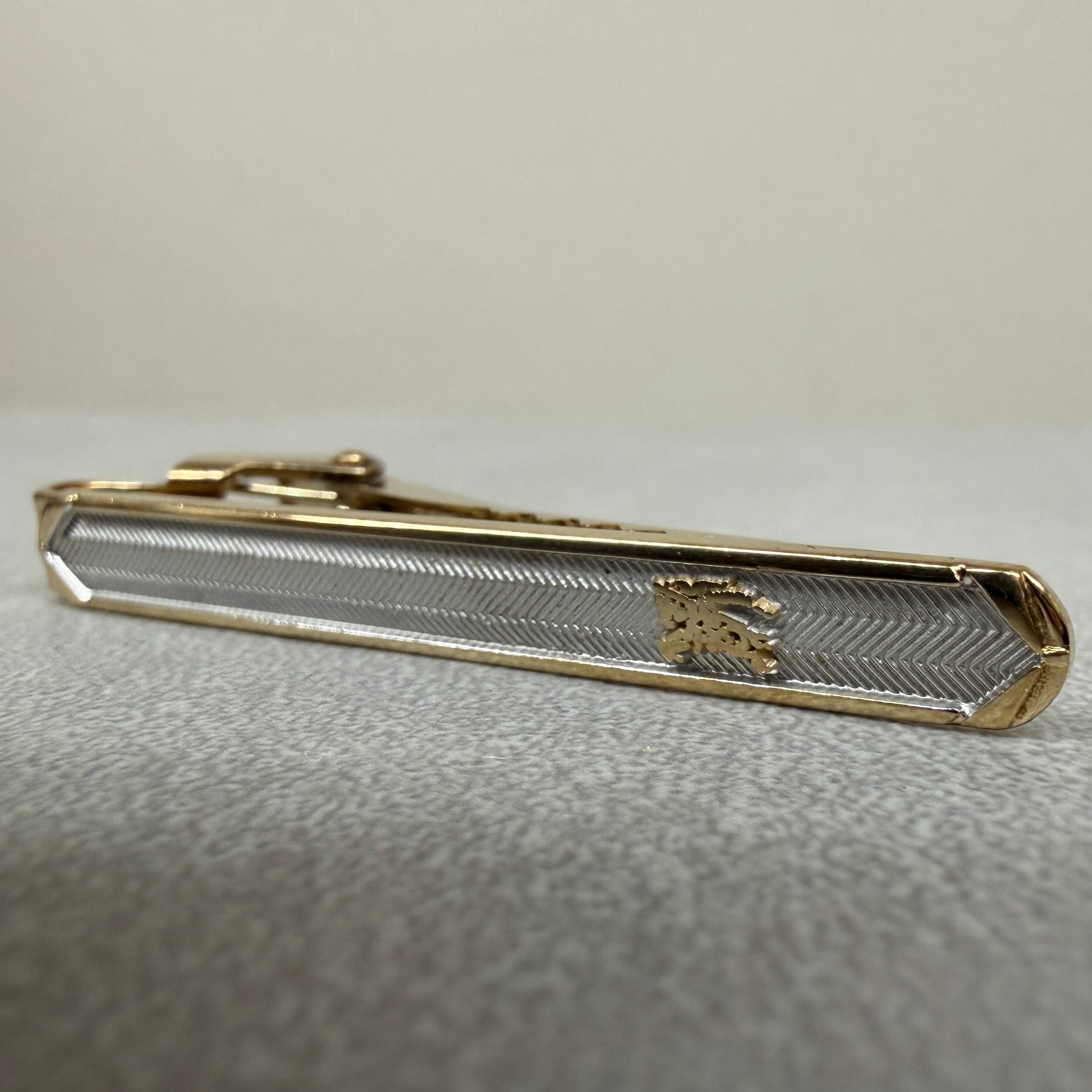 ネクタイピン バーバリー タイピン Burberry BURBERRY タイバー メンズ