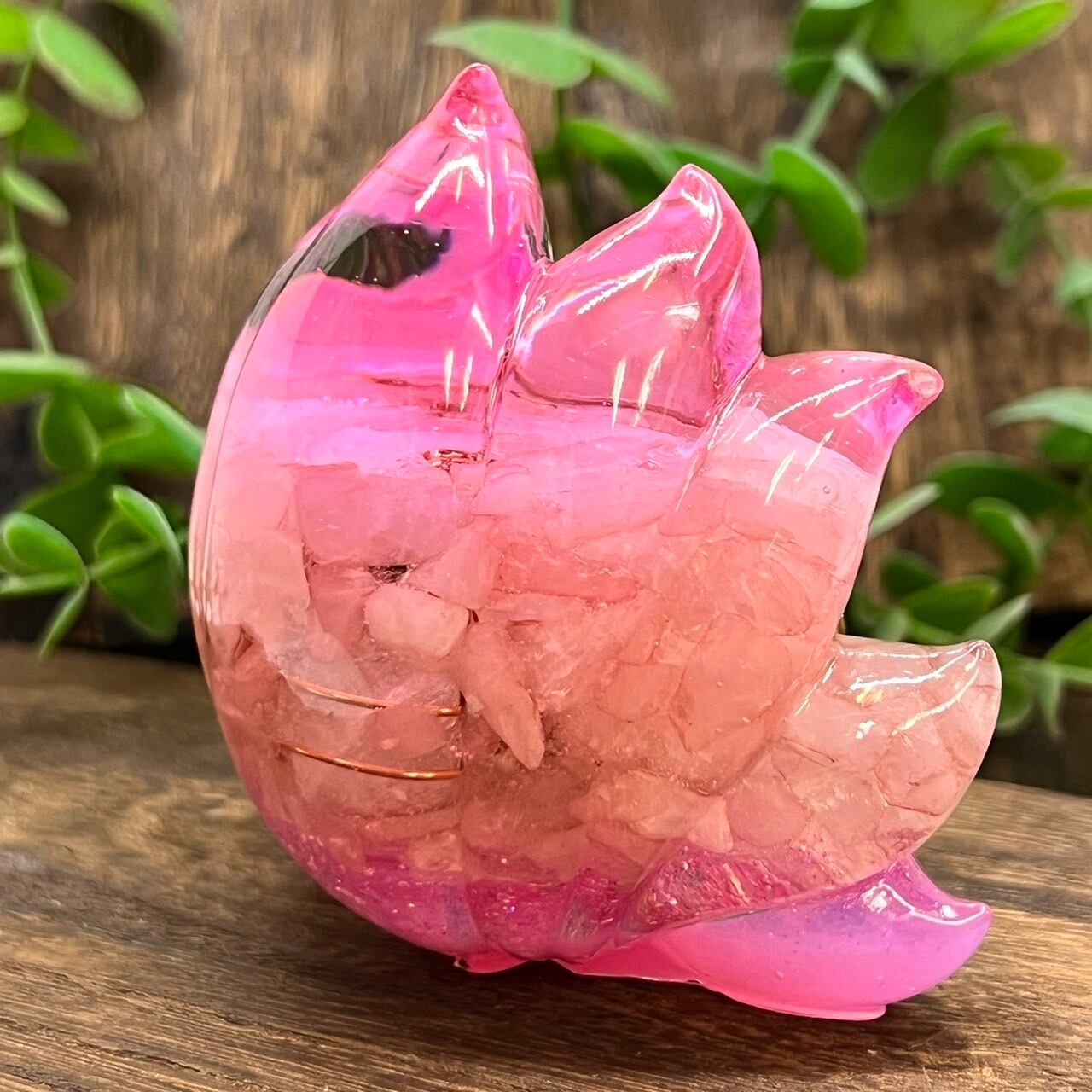 1点もの】九尾の狐オルゴナイト ローズクォーツ 金箔入り