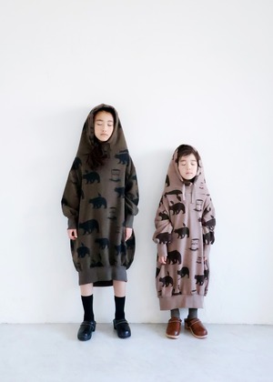 【24AW】michirico(ミチリコ)Little break hoodie long pullover　カーキグレージュ【S・M】パーカー