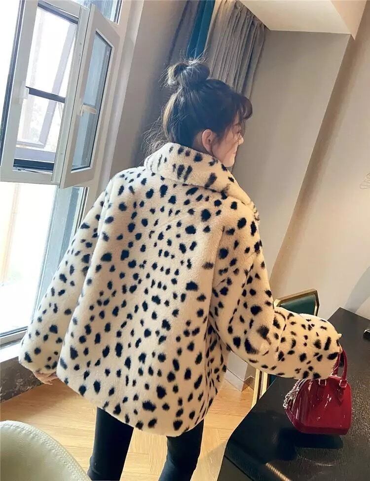 Adult】ダルメシアンファーコート | Happy Lilac