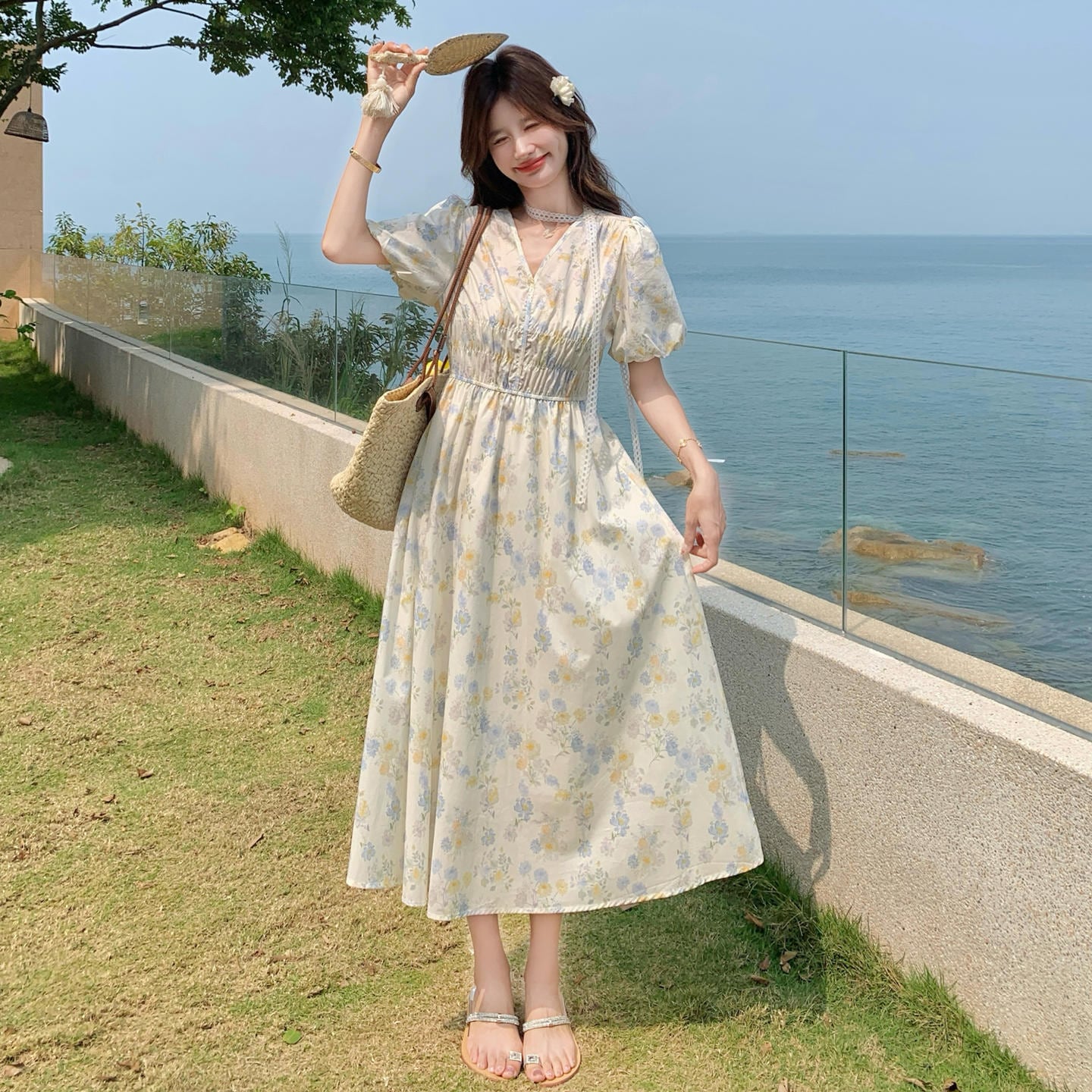 148cm〜 Vネックフローラルベルフラワーティーブレイクドレス | kanaji