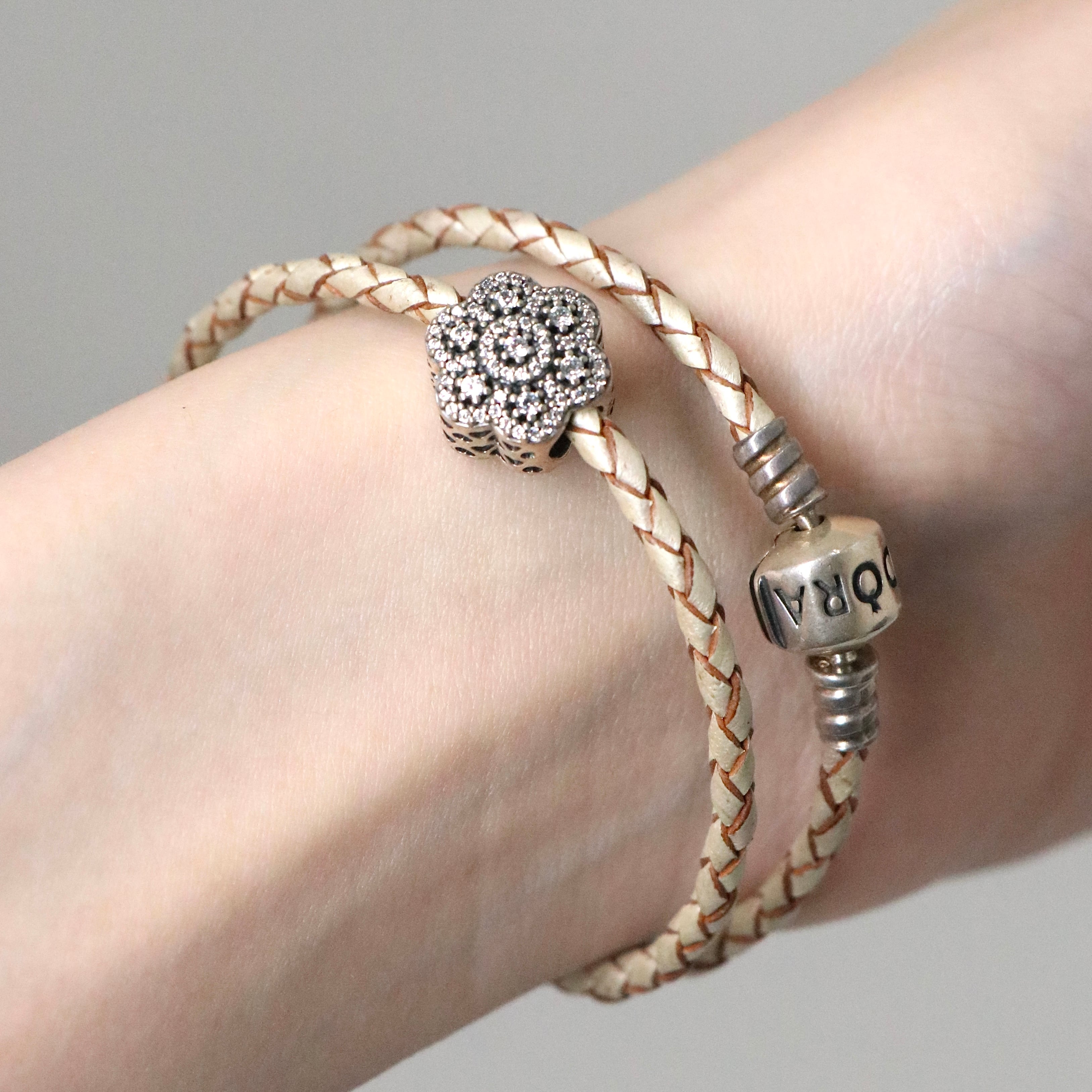 pandora チャーム ブレスレット シルバー925 レザー パンドラ | 2122 pandora チャーム ブレスレット シルバー925 レザー パンドラ | 2122
