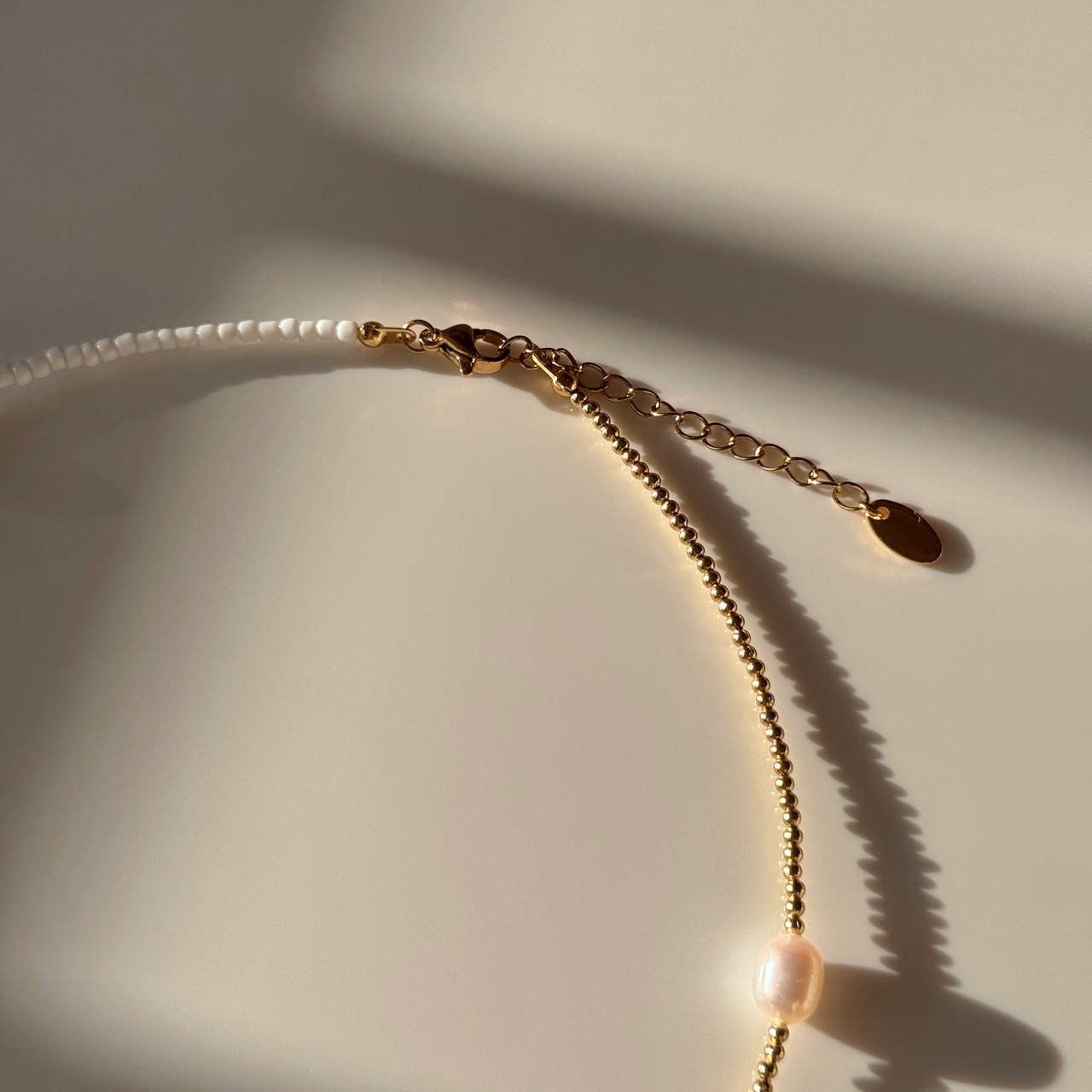 [ gold×white ］beads necklace［BZ06-G ］