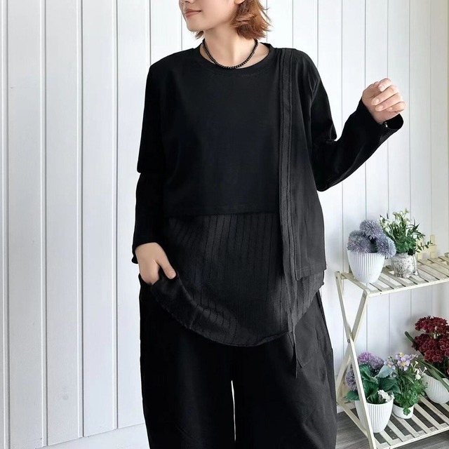 ASYMMETRIC LAYERED STRIPED PANEL NECK T-SHIRT M-18626