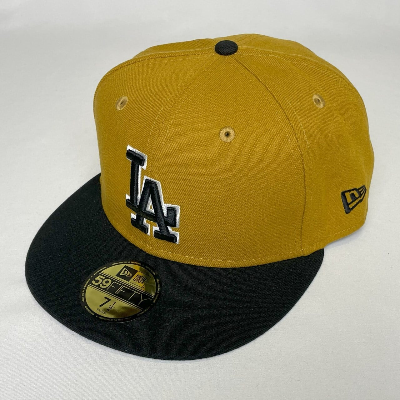 NEW ERA 59FIFTY / LA ロサンゼルス・ドジャース(ゴールド x NEW ERA 59FIFTY / LA ロサンゼルス・ドジャース(ゴールド x