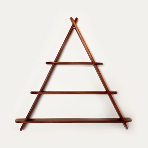 Triangle wall shelf / WS055