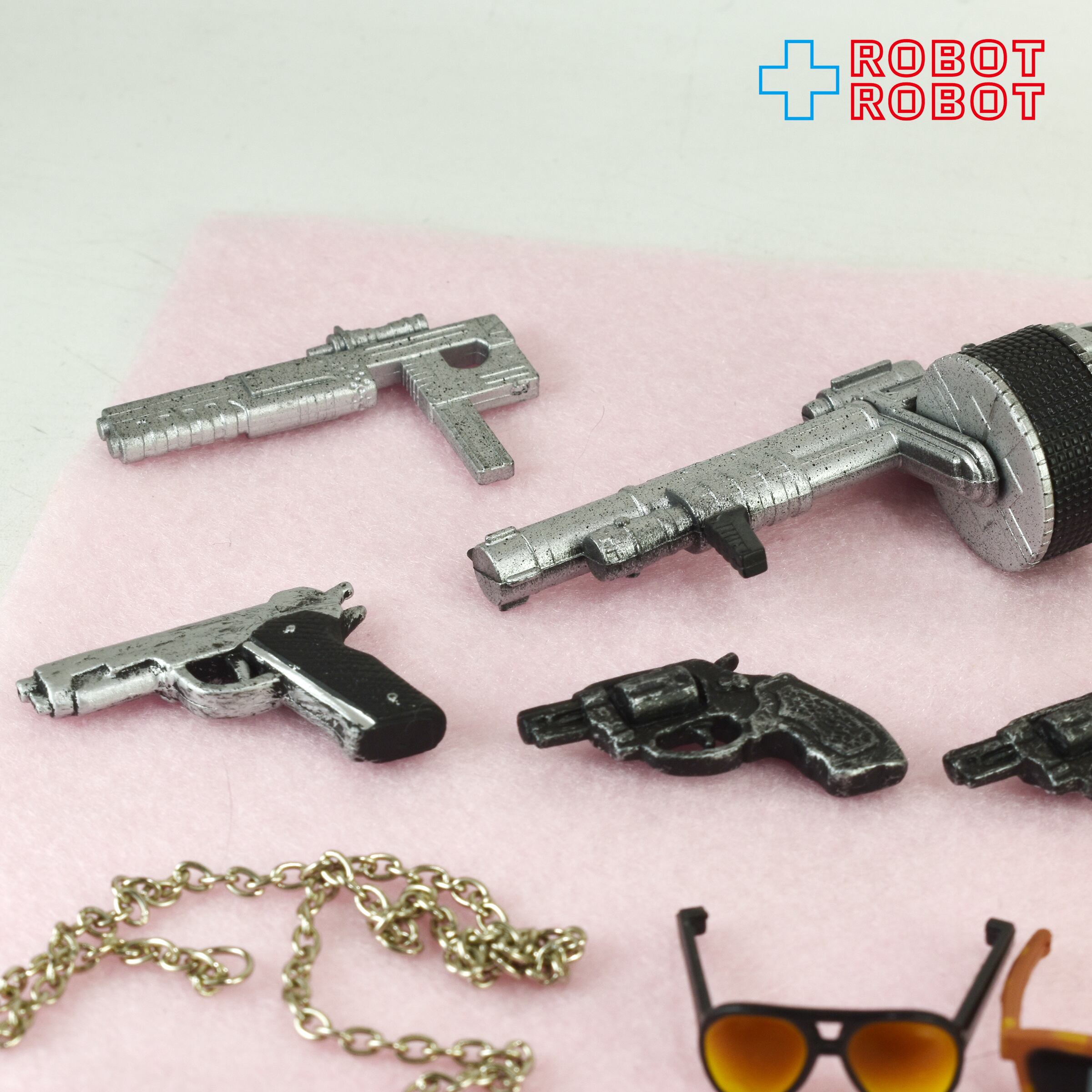 【新品】マイアミバイス フィギュア 全５種フルコンプリート セット（未開封） メズコ 特捜刑事 マイアミ・バイス ソニー リカルド アクション