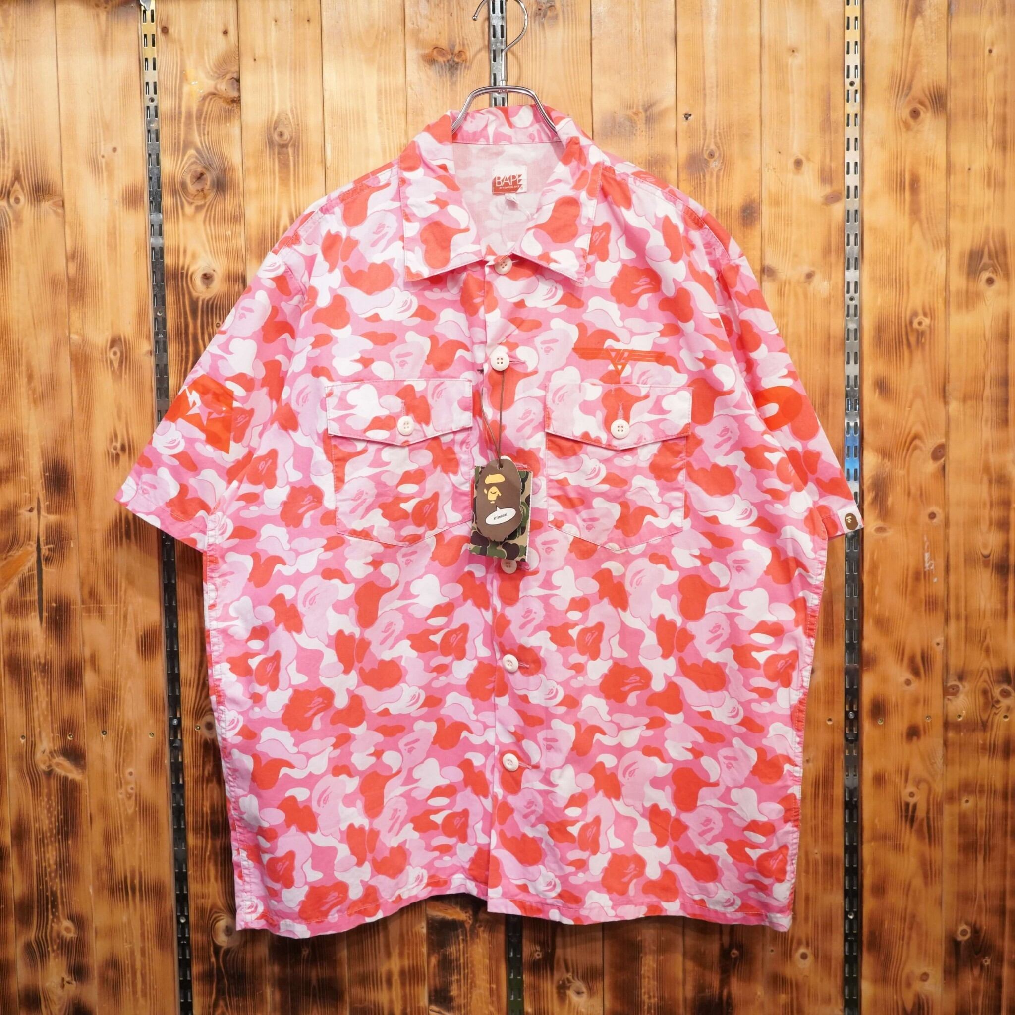 デッドストック タグ付き bape by a bathing ape ピンク カモ シャツ
