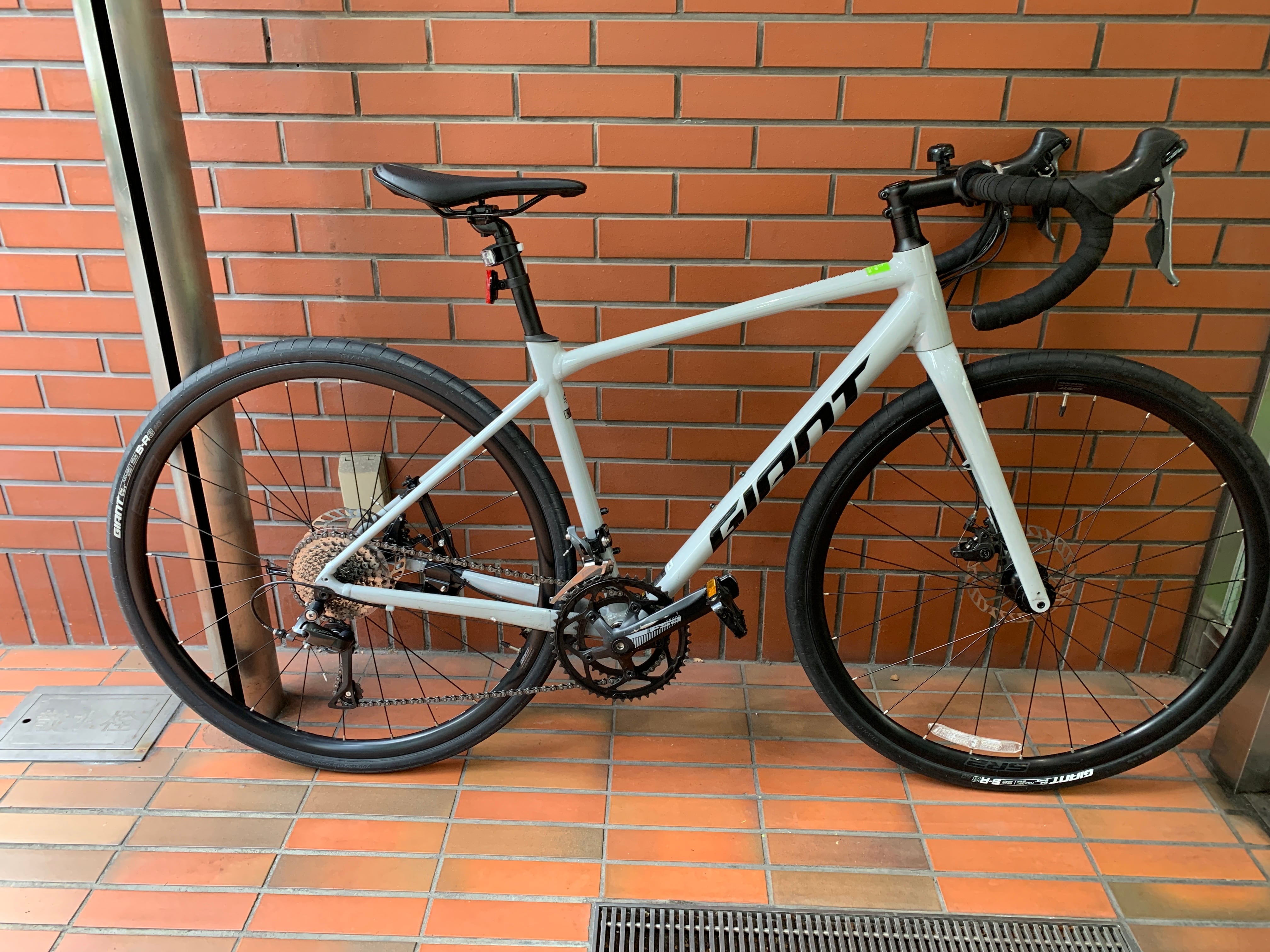 GIRw44) Giant CONTEND AR 4 (Claris) ジャイアント ロードバイク 中古