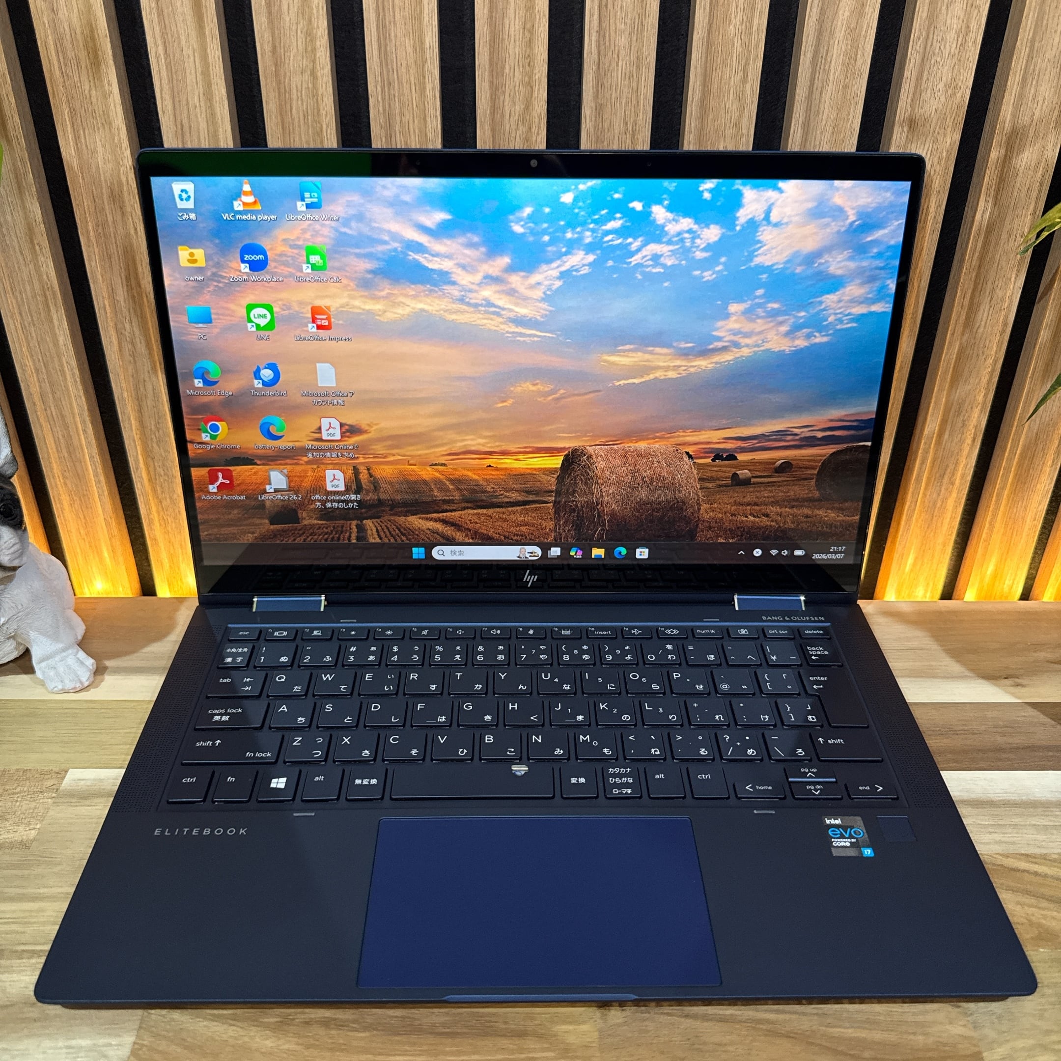 公式ショップ限定価格❣️/ LTE対応《最上位i7搭載》タッチ対応【HP