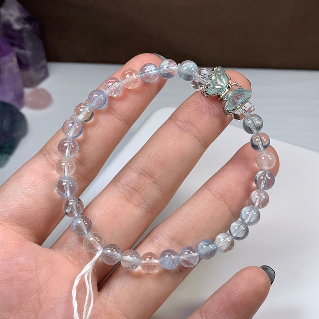 1.~Butterfly~ミックスベリル×フローライト デザインブレスレット