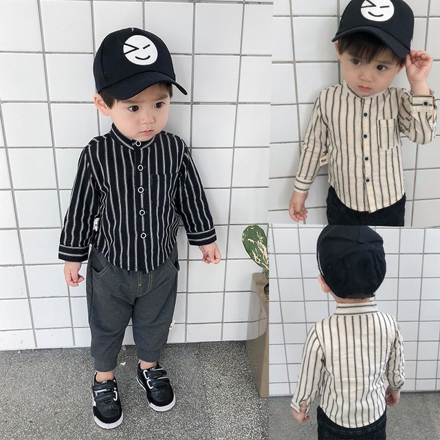 男の子のかわいい2ストライプトップス　長袖シャツ