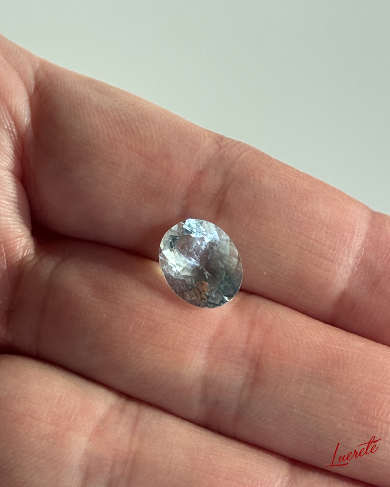 Natural Aquamarine 3.2ct Loose Gemstone 天然アクアマリン 3.2ct ルース【LE0004】