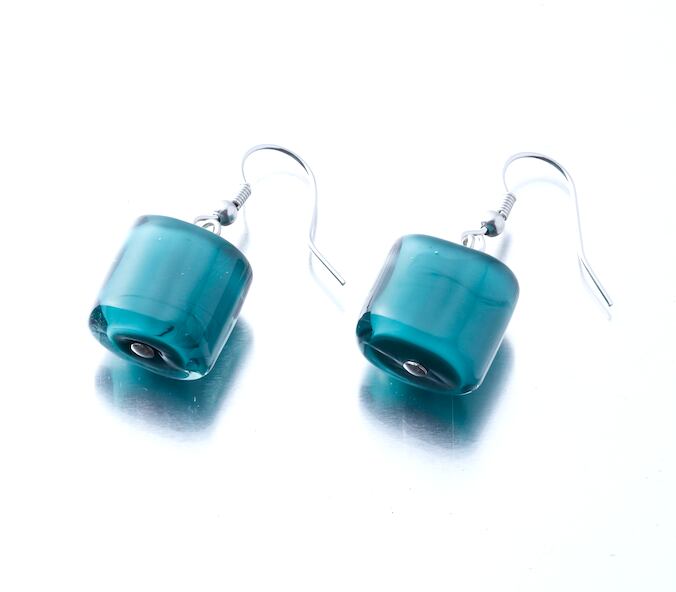 【Le Spezie】スペツィエ ピアス/イヤリング (スモーキーグリーン)