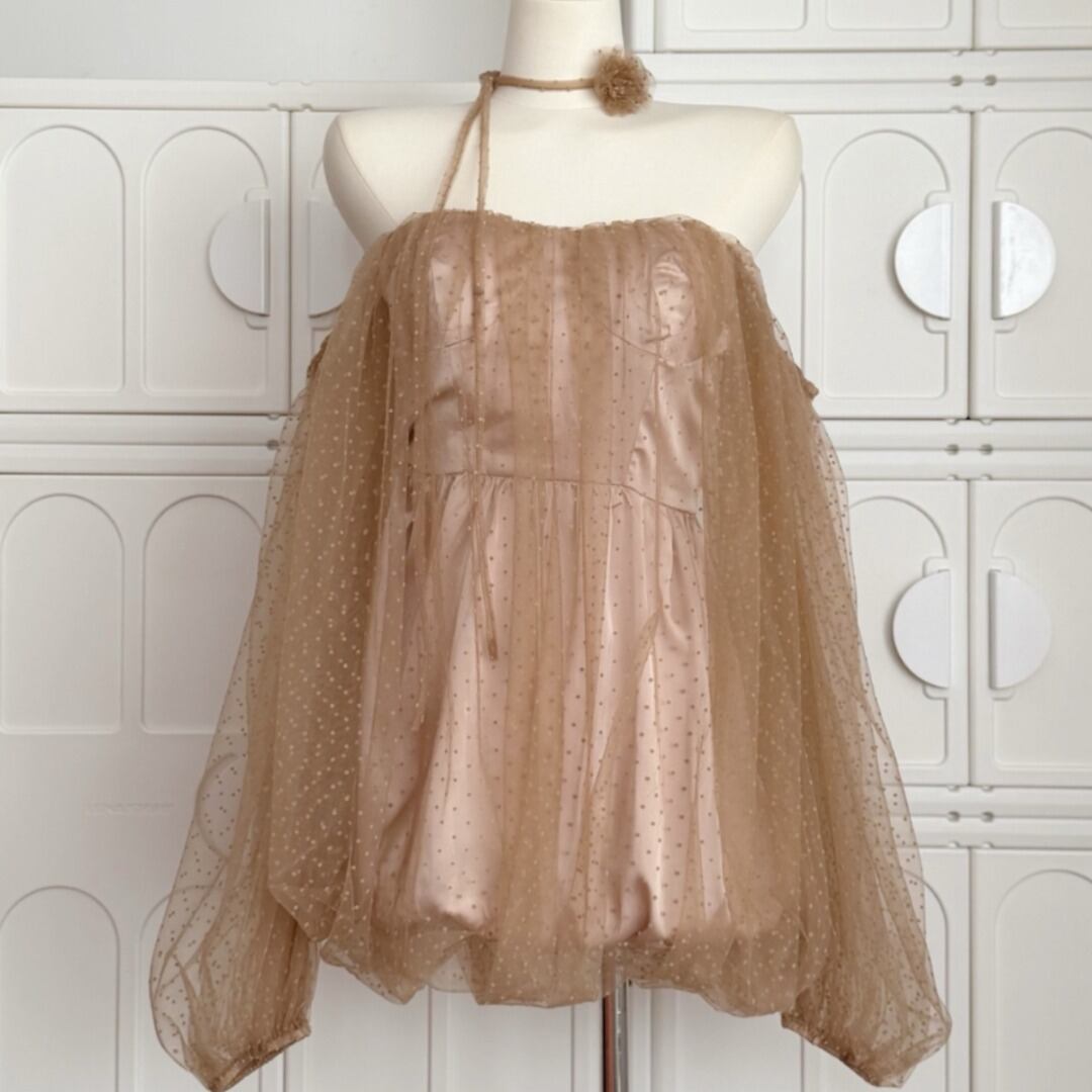 ドット柄オフショルダートップス A0303