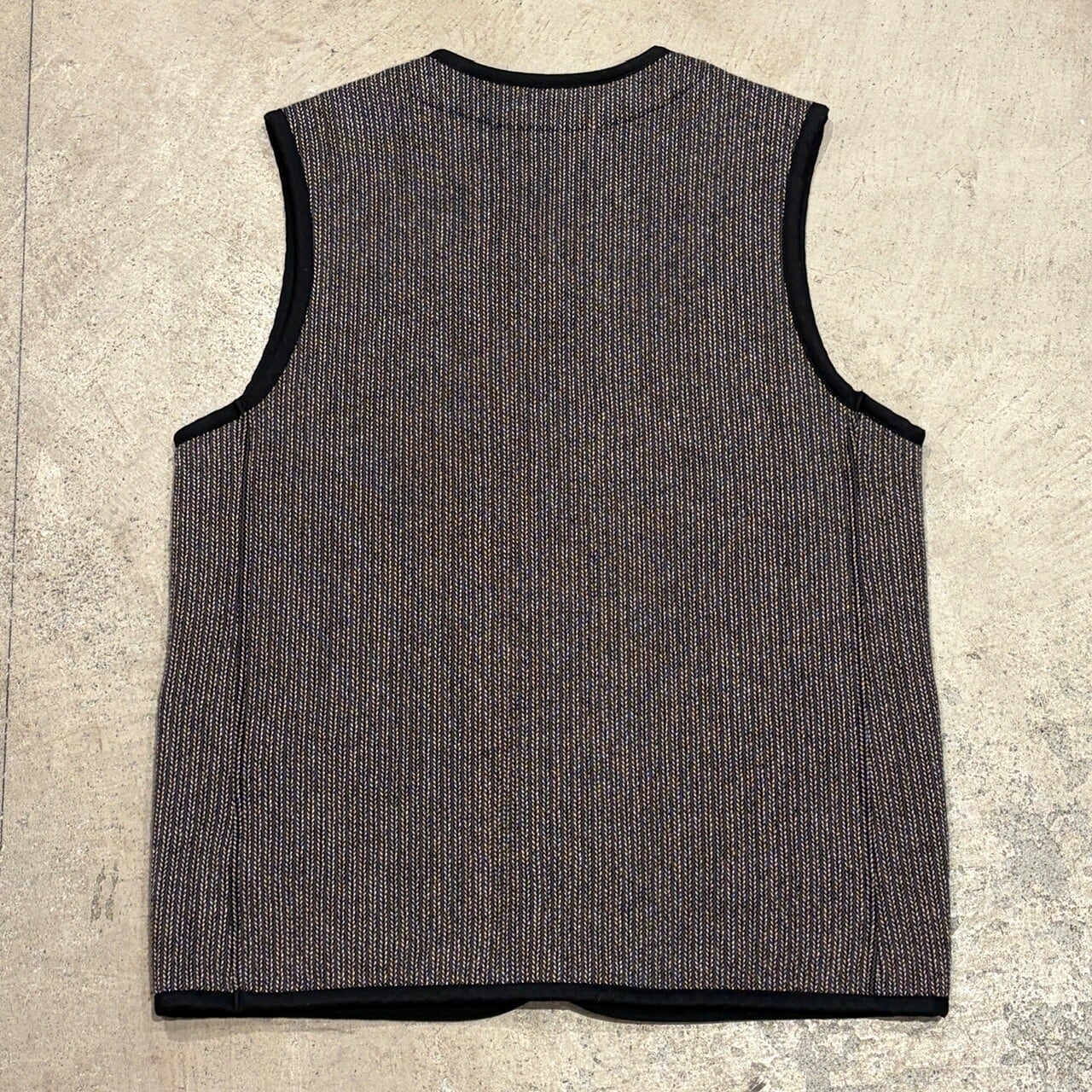 Barns Outfitters GOMA-SIO Vネックベスト Barns Outfitters ビーチ