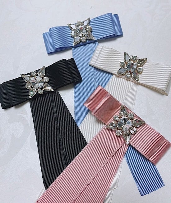 CLOSE SALE★cr0002 ★ブローチ《ブリリアントリボン》