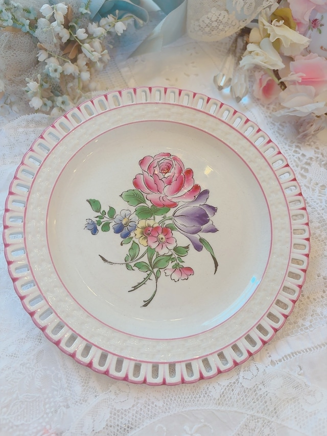 フランス　リュネヴェル　薔薇とチューリップのパニエプレートD