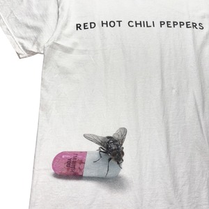 2011’s RED HOT CHILI PEPPERS music tee “I’m With You”