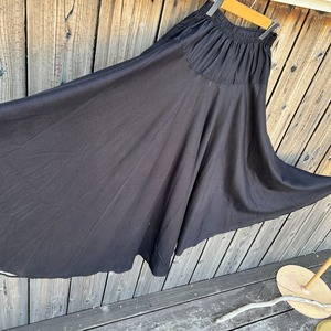 たっぷりフレアーパンツ