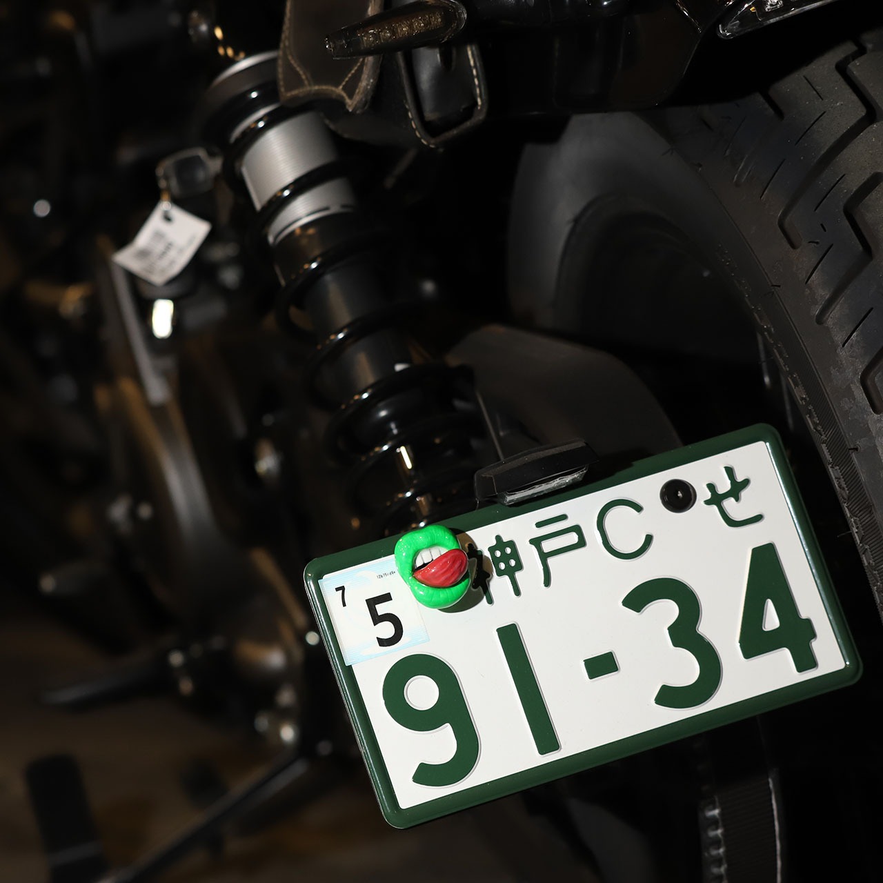 ERO'LIP NumberBolt バーレスクイエロー