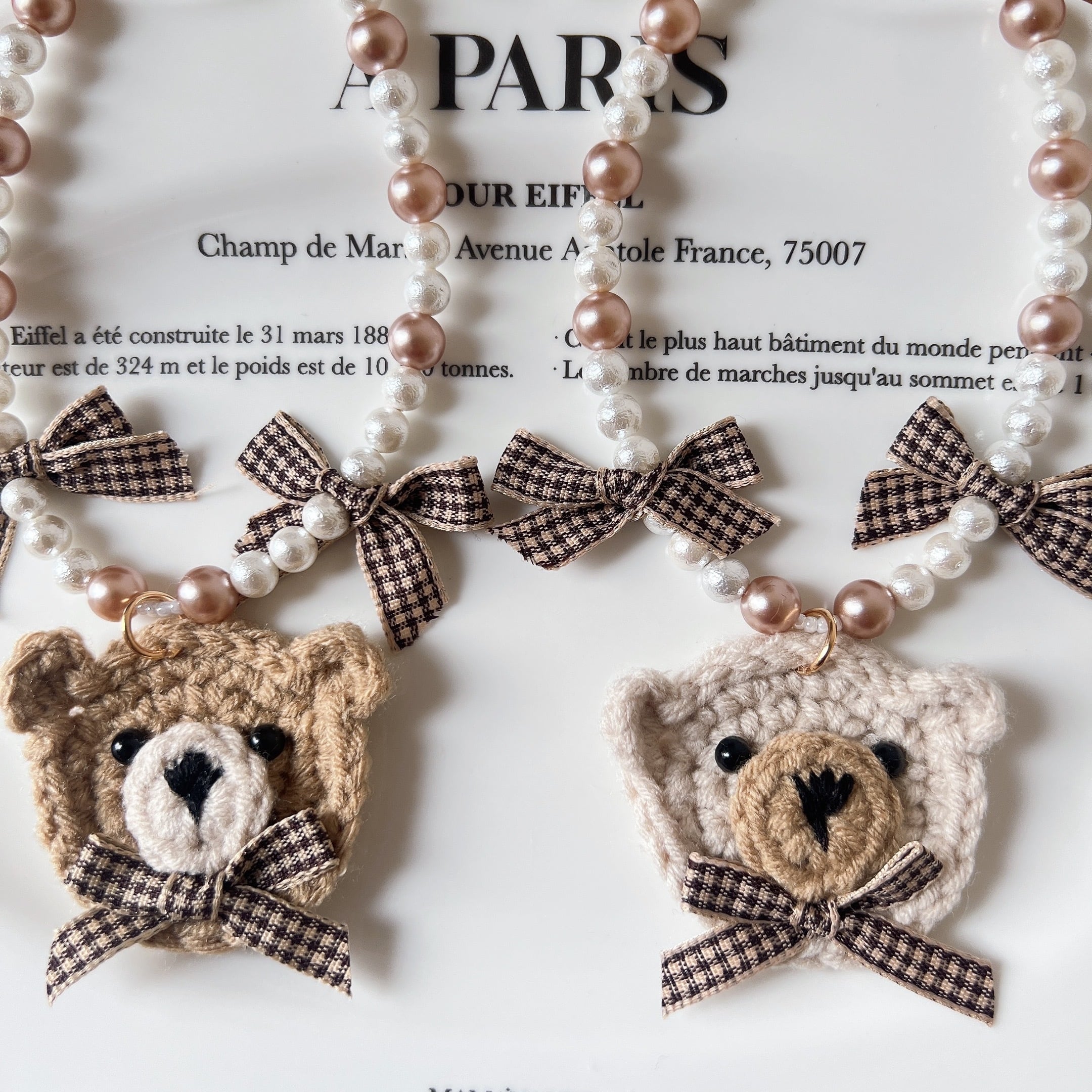 淡色くまさんネックレス