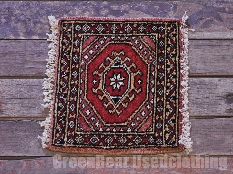 一点もので、一生もの】天然ウール100%トライバルヴィンテージラグ 約