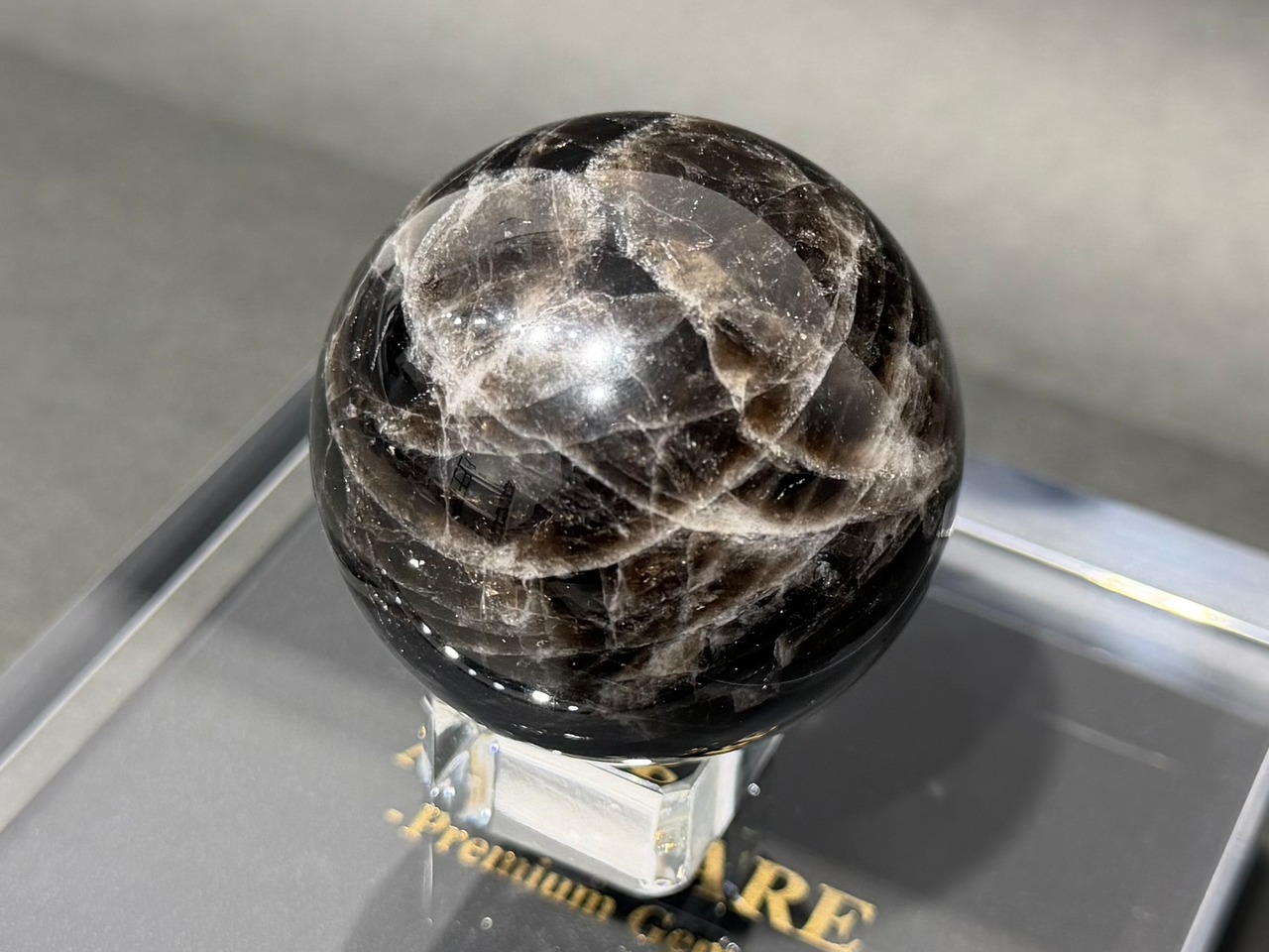 No.2424-1 モリオンスフィア