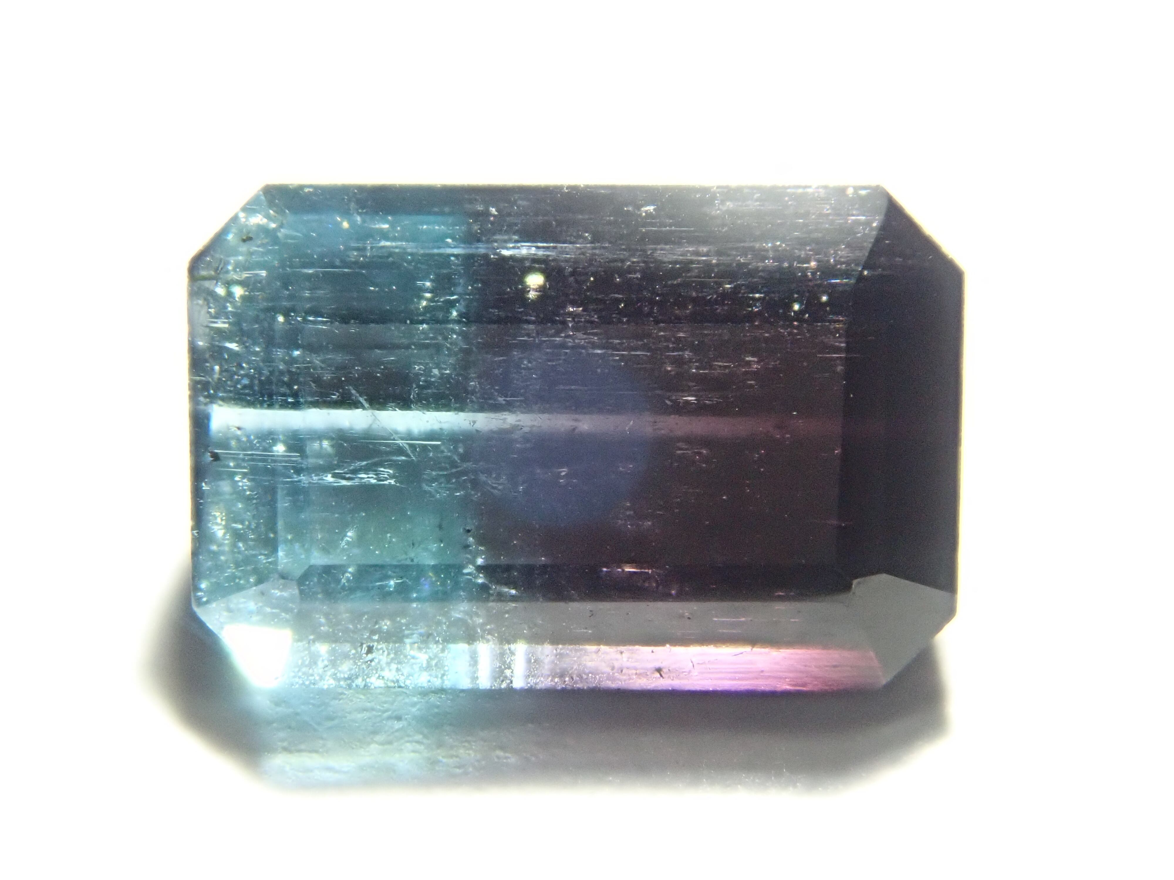 アフガニスタン産　レインボートルマリン　標本　原石 アフガニスタン産バイカラートルマリン 1.918ct | Gem Shop Urcaguary