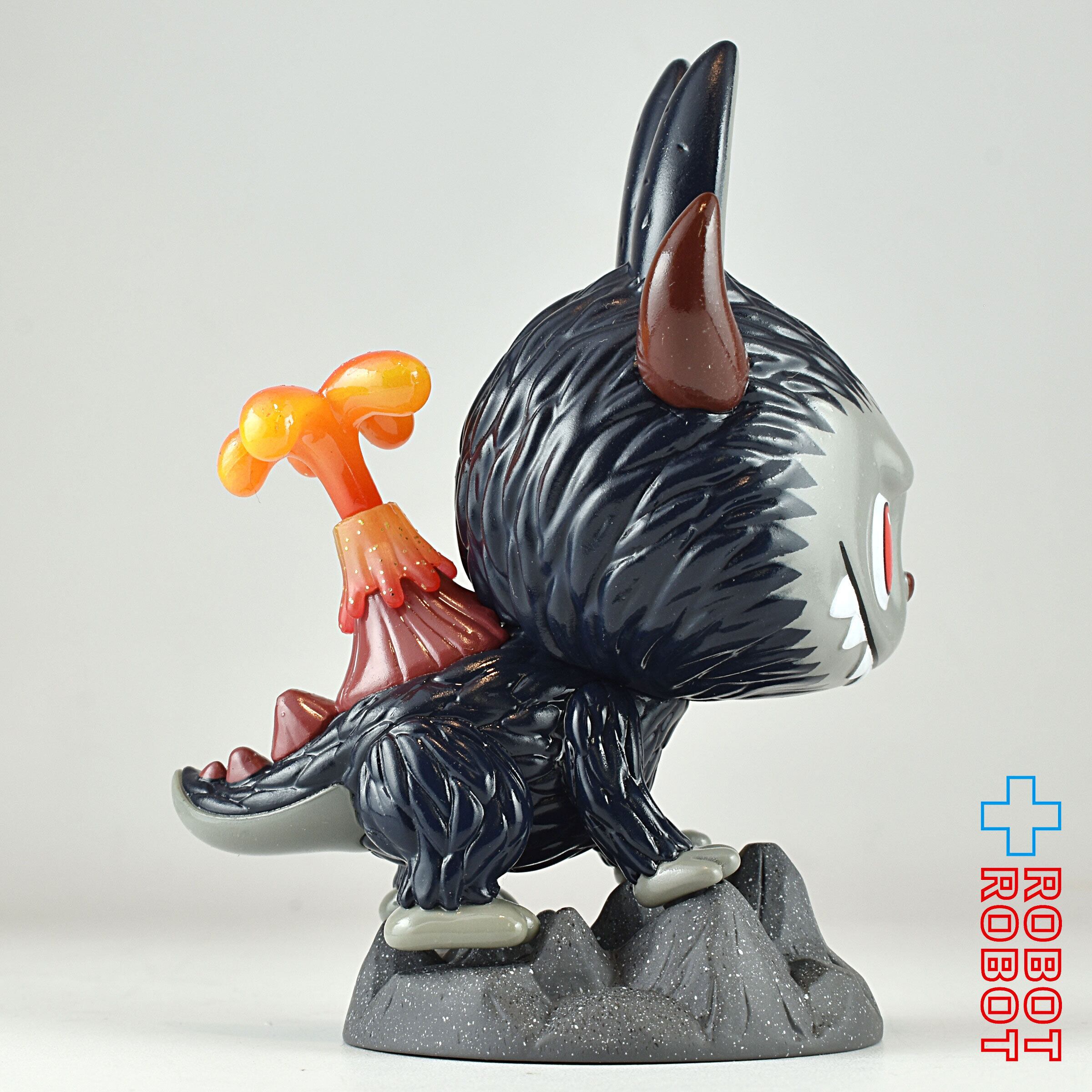 POPMART LABUBU ザ・モンスターズ KAIJU シリーズ THE VOCANO KAIJU