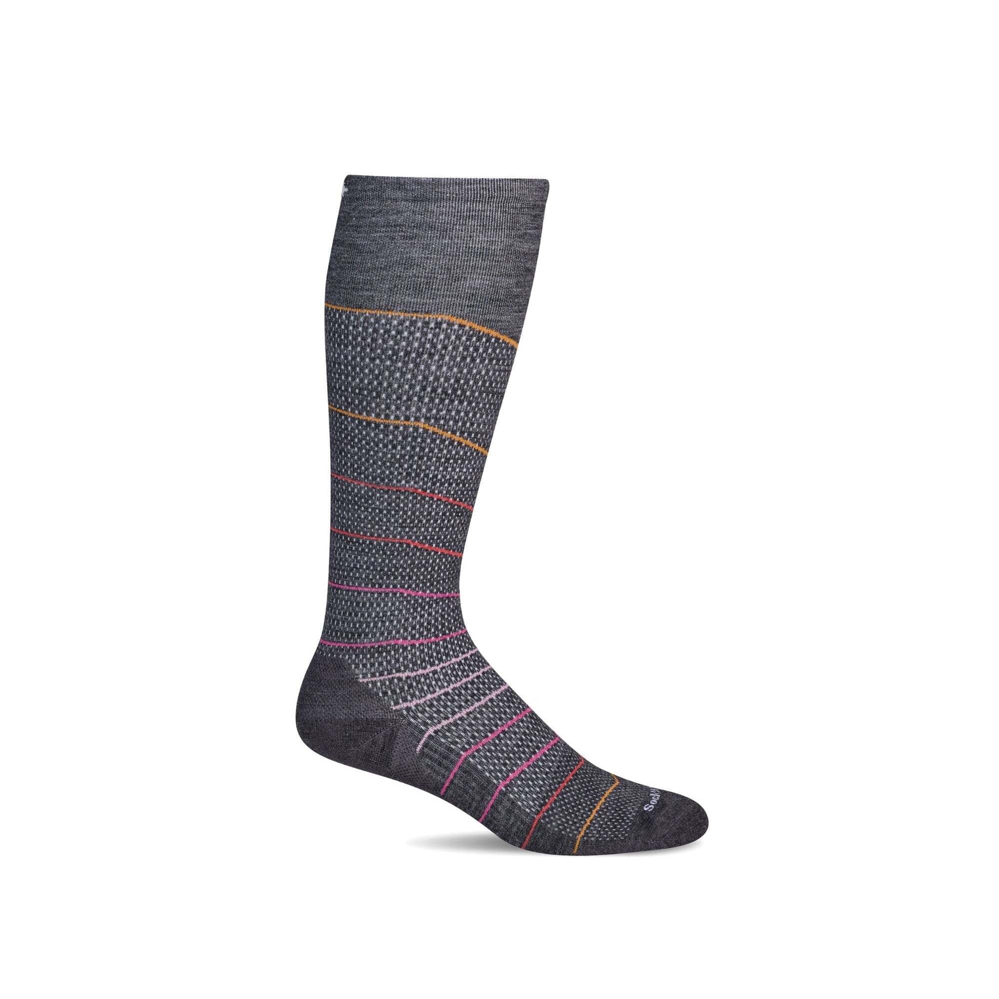 インヴェル　ソックス SockWell（ソックウェル）INTERVAL KNEE HIGH -charcoal レディース着