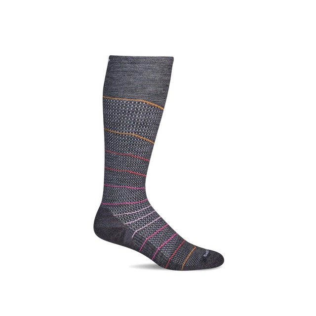 SockWell（ソックウェル）INTERVAL KNEE HIGH  -charcoal　レディース着圧ソックス