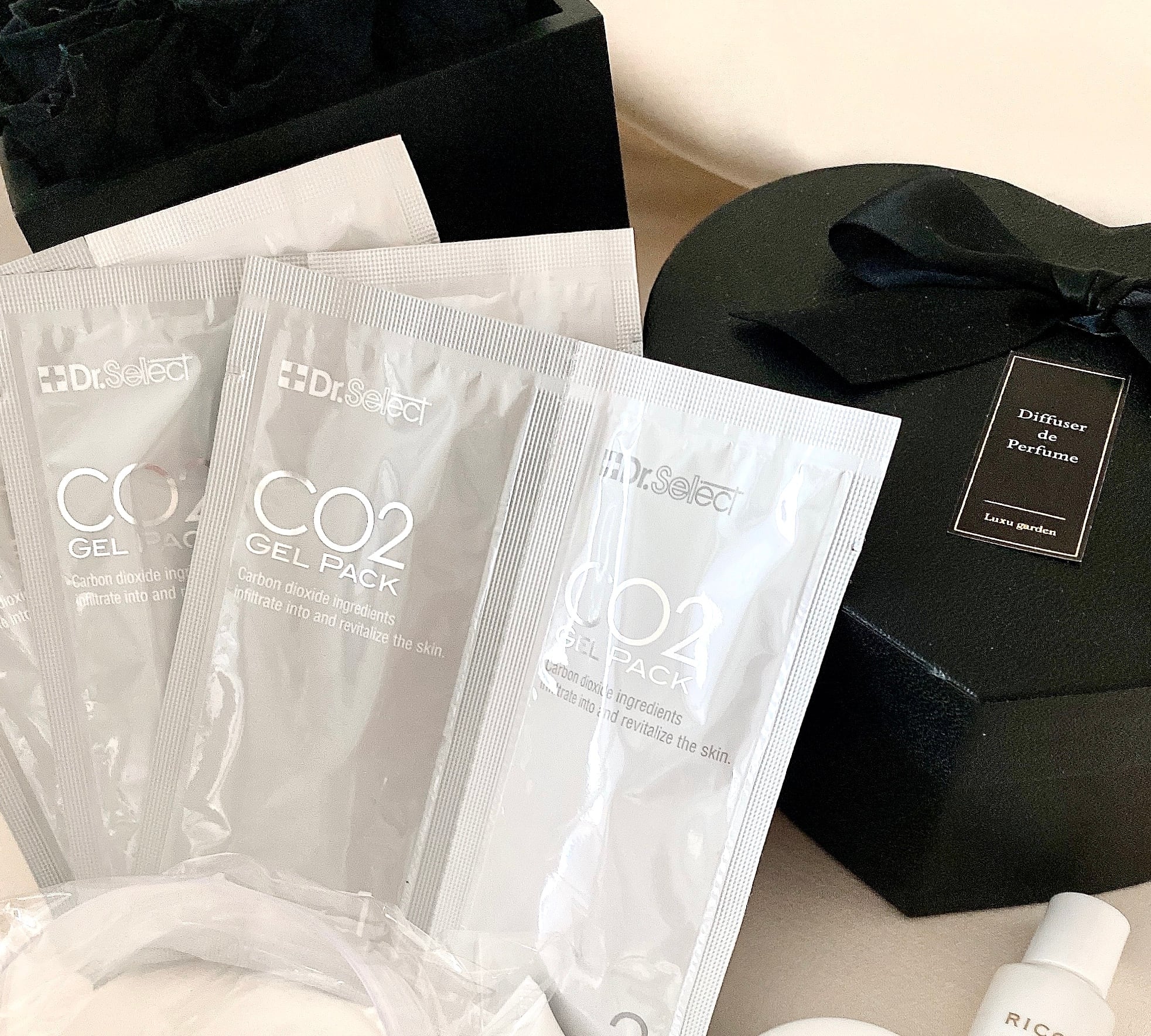 CO2炭酸パック４セット☆限定プレゼントボックス☆ | ALEE BY COSMETIC