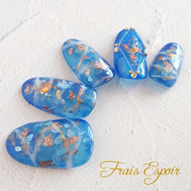 ラピスラズリ風の宝石ネイル ブライダル 天然石 ブライダルネイル ネイルチップ Fraisespoir