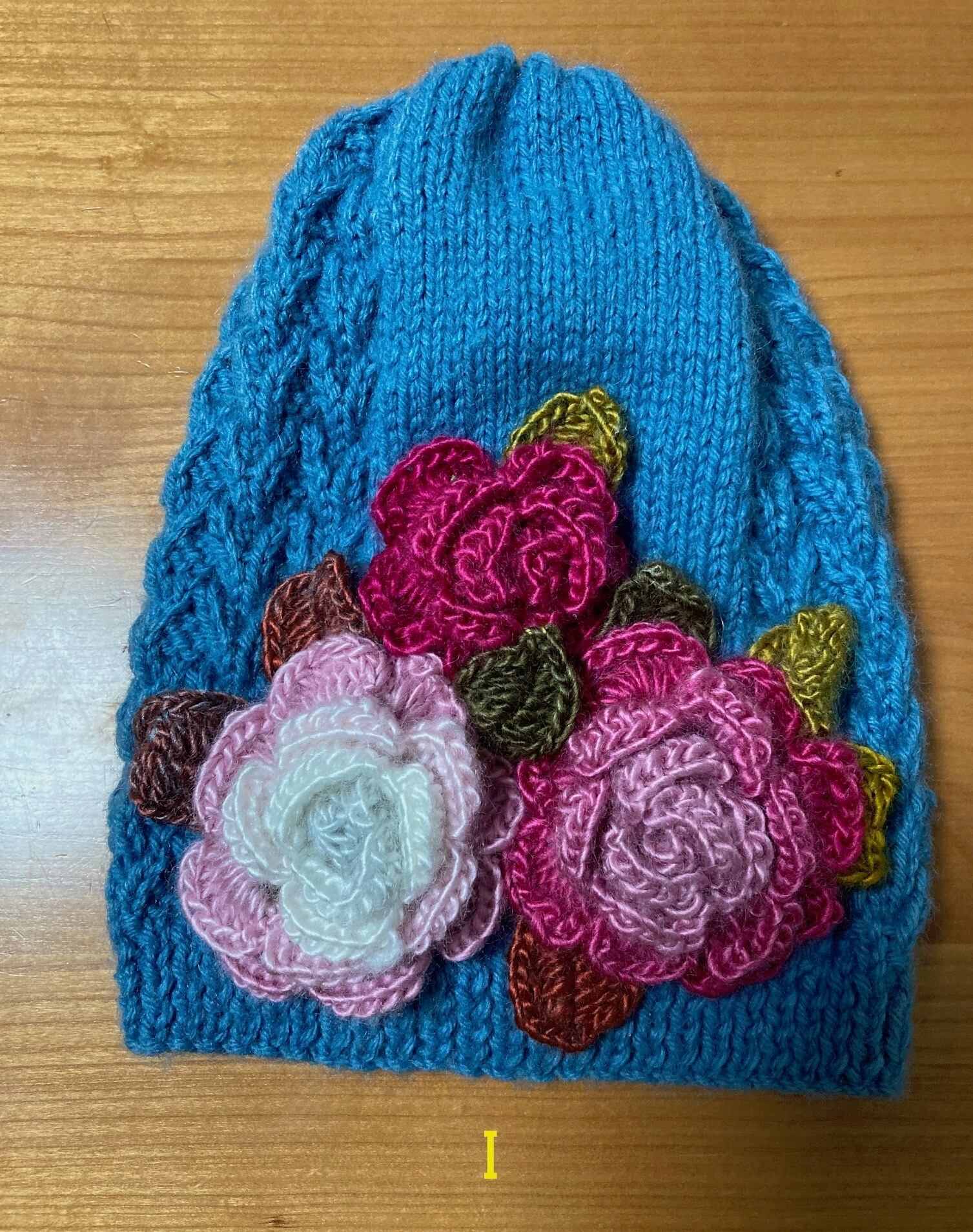 手編み毛糸帽子